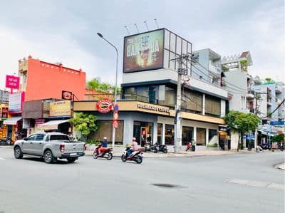 GIẢM 2 TỶ - MTKD Gần chợ Tân Hương (DT 6.5x16m) 1 lầu đúc - Giá tốt