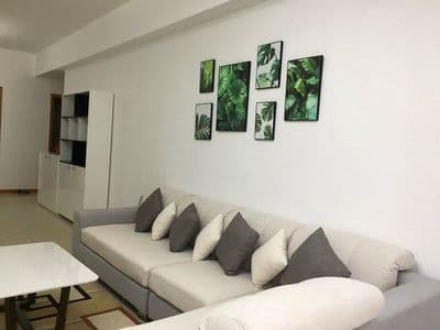 Cho thuê 3 phòng ngủ, nội thất cao cấp giá 28 triệu/tháng