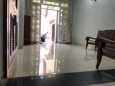 Cho thuê tầng trệt làm văn phòng quận phú nhuận