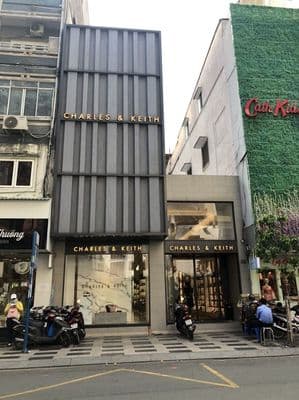 35-37 nguyễn trãi bến thành quận 1 6x20m 1 trệt, 3 lầu