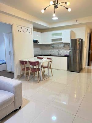 Cho thuê căn hộ 2PN giá tám triệu 500 view đẹp