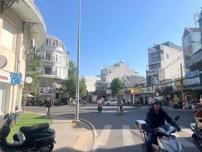 Nhà phố Cityland Center Hills phường 7 Gò Vấp (1 hầm 4 lầu)