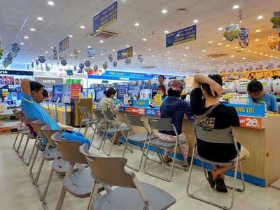 Mb Trệt 800m2 Trống Suốt có PCCC