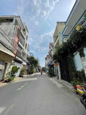NHÀ NGAY LÂM VĂN BỀN- 102 MV- 4 TẦNG-5 PHÒNG NGỦ - ĐƯỜNG XE HƠI