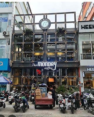Cho thuê mt nguyễn tri phương q10 dt 9x35m 2 lầu lề 8m ,đh kinh tế