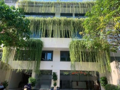 Toà nhà lũy bán bích 10x25m , 4 lầu