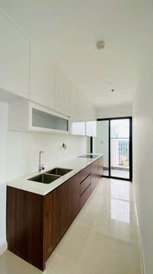 Cho thuê phú đông sky garden 2pn tặng bình giữ nhiệt & nón bảo hiểm