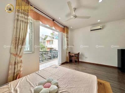 Căn hộ bancol tách bếp thang máy cộng hoà - bàu bàng - hoàng hoa thám