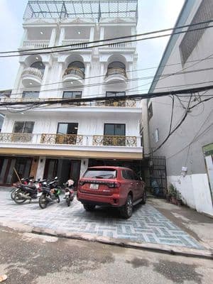 Cần bán nhà cổ linh long biên hà nội.