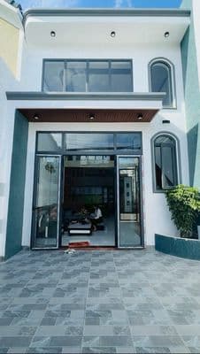 Chuyển nơi ở cần bán gấp căn nha mới xây nằm gần khu du lịch bửu long