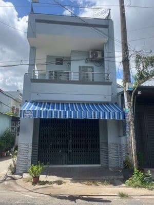 Cho thuê nhà 5x14 -mặt tiền bà điểm – 12 triệu/tháng