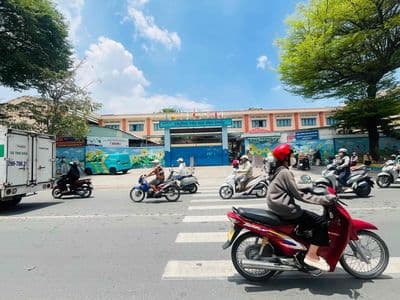 Nhà sổ chung mini gần trường tiểu học và Giáo xứ Bình Chiểu