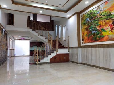 Nhà 160/30 Đặng Thùy Trâm. DT 5x20m. Trệt 2 lầu. 25tr/tháng