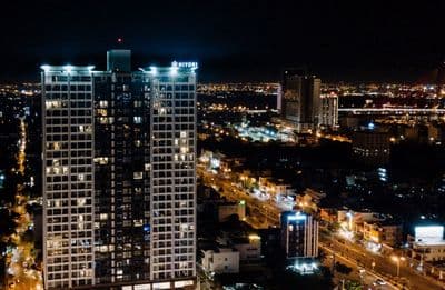 Chính chủ cần bán gấp căn 2PN tầng cao view đẹp Hiyori giá tốt !