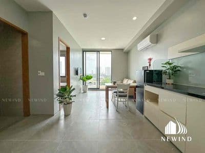 Căn Hộ Thoáng Mát Full Nội Thất ngay Trung Tâm Quận 10