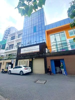 Đường nam kỳ khởi nghĩa 8m x 20m trệt 3 lầu