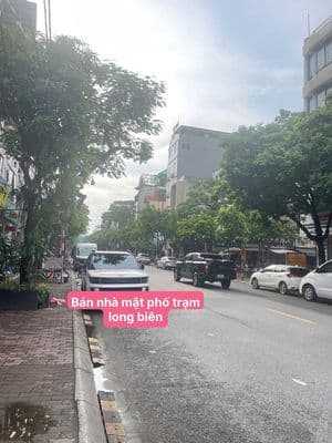 Cần bán nhà mặt phố trạm long biên hà nội.