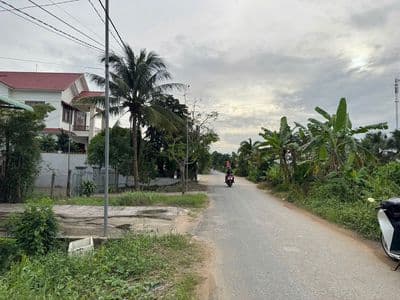 Đất mặt tiền Chí Sinh, Tân Phú tặng gpxd chính trệt lầu. Giá sốc