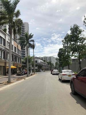 cho thuê shophouse nhà thô giá 15tr , khu Mizuki