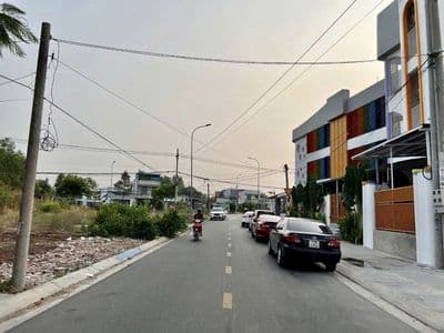 Đất mặt tiền đường Hồ Tri Ân, Long Điền. Ngay vòng xoay Vũng Vằn