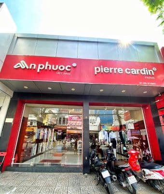 Cho thuê nhà mặt tiền đường Võ Văn Ngân, Quận Thủ Đức, DT: 8x20m