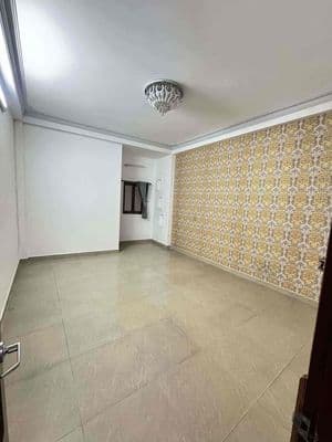 Nhà đẹp Thành Thái Q10 DT: 4,2x18 trệt , 3 lầu, 5 phòng , 6wc Gi