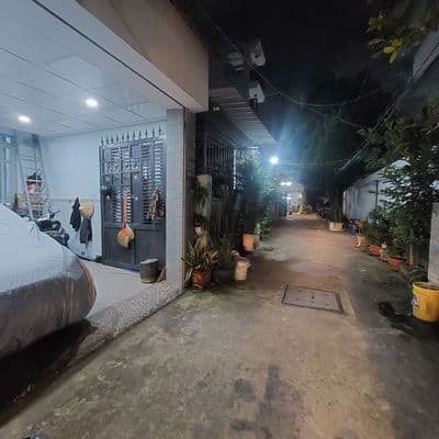 Nhà 4x20,2 tầng hẻm ôtô kế Trường Chinh chợ Lạc Quang