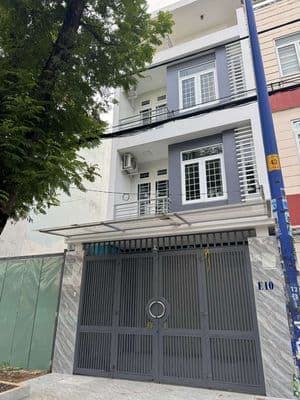 Nhà 5x20m 1 trệt 3 lầu đối diện trường học