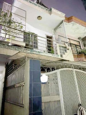 BÁN NHÀ SÁT QUẬN 5. DT: 106m2, NGAN 5,6m, THU NHẬP 20tr tháng