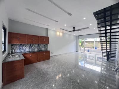 Cho thuê nhà nguyên căn KĐT Oasis, 3PN, 2WC, giá 5,5 triệu