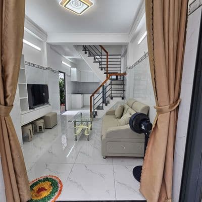 NHÀ ĐƯỜNG HUỲNH THỊ ĐỒNG NGAY TRUNG TÂM NHÀ BÈ CĂN GÓC KINH DOANH