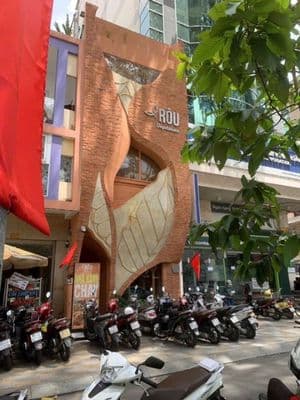Cho Thuê Mặt Bằng đường Lê Thánh Tôn, Bến Thành, Quận 1