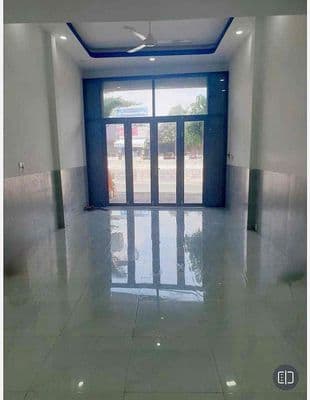 BÁN NHÀ 2 TẦNG KINH DOANH MẶT TIỀN ĐƯỜNG NGUYỄN TẤT THÀNH Giá 6ty5