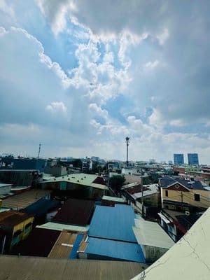 Bán Nhà 1 Trệt 2 Lầu Sân Thượng , HXH , Đường 6 , Linh Xuân , Thủ Đức