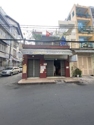 Hạ giá bán gấp căn nhà góc 2 mặt tiền đường 3/2, Q.10 siêu đẹp
