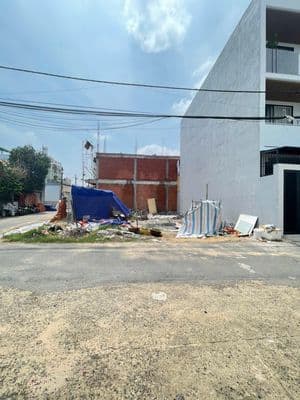 Bán gấp lô đất thổ cư 5,95m x 16m 1/Trung Đông 7,Thới TAM THÔN,HÓC MÔN