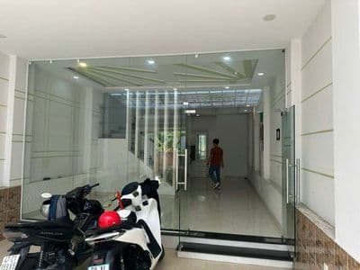 Bán nhà phường các lái vị trí đẹp pháp lý rõ ràng an ninh đông đúc