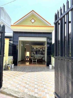 Nhà mặt tiền huỳnh tấn phát vị trí cực đẹp giá tốt kinh doanh sầm uất
