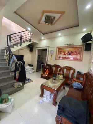 Bán nhà sổ hồng riêng 5 x 11 trệt lầu giá 2ty600