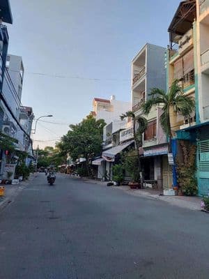 Chính chủ bán Nhà mặt tiền kinh doanh 5 tầng đường tám danh P4,Q8