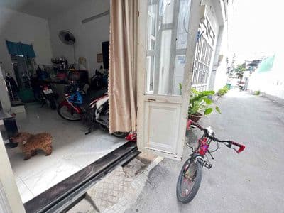 Bán nhà vi bằng đất thổ cư khu dân cư hiện hữu đông dân gần ngã tư ga