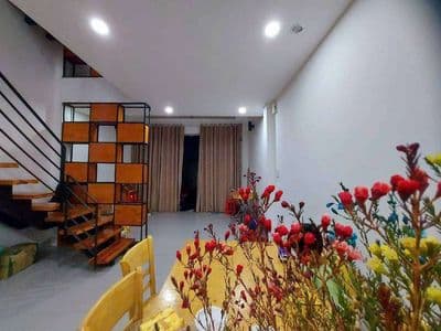 Bán nhà phường Phú Hữu vị trí đẹp pháp lý rõ ràng an ninh đông đúc