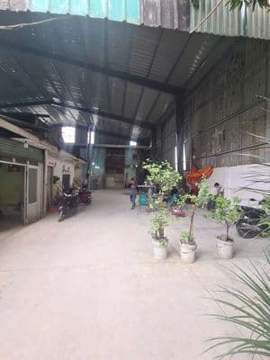 Kho xưởng 1350m2 đường cont đêm giá tốt