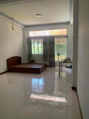 cần tiền bán gấp nhà 2 tầng diện tích 80m đường số 9