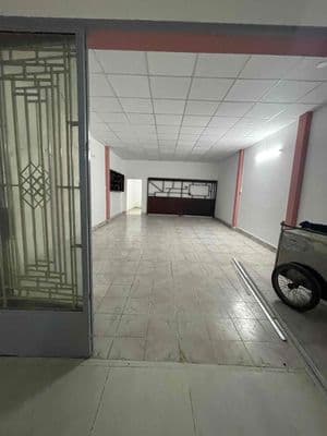 Bán nhà mặt tiền chợ khiết tâm thủ đức