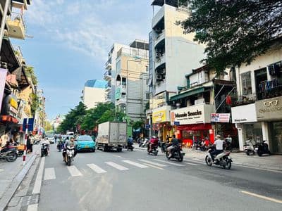 Tôi bán nhà TRUNG PHỤNG -KHÂM THIÊN 35M2 5T 70M ra phố-3 thoáng 6.99tỷ