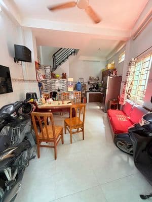 Lô Góc 2 MT Hẻm Sư Vạn Hạnh. (3.6m x 11m, nở hậu). 4 Tầng. Giá 9 Tỷ TL