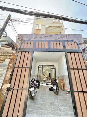 Siêu Phẩm 4m x 23m. 3 Tầng ( 1PN dưới ). Mặt Tiền Đường Thới An 18