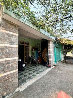 BÁN NHÀ 92M2 CẤP 4 MỚI ĐẸP SHR ĐƯONG NGUYỄN ĐỨC THUẬN P HỆP THÀNH