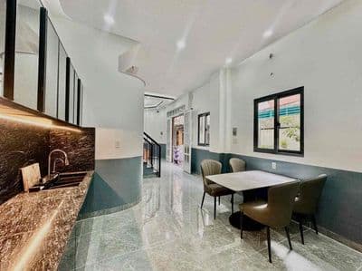 Nhà mới xây 100% hẻm 157 dương bá trạc, p1, q8